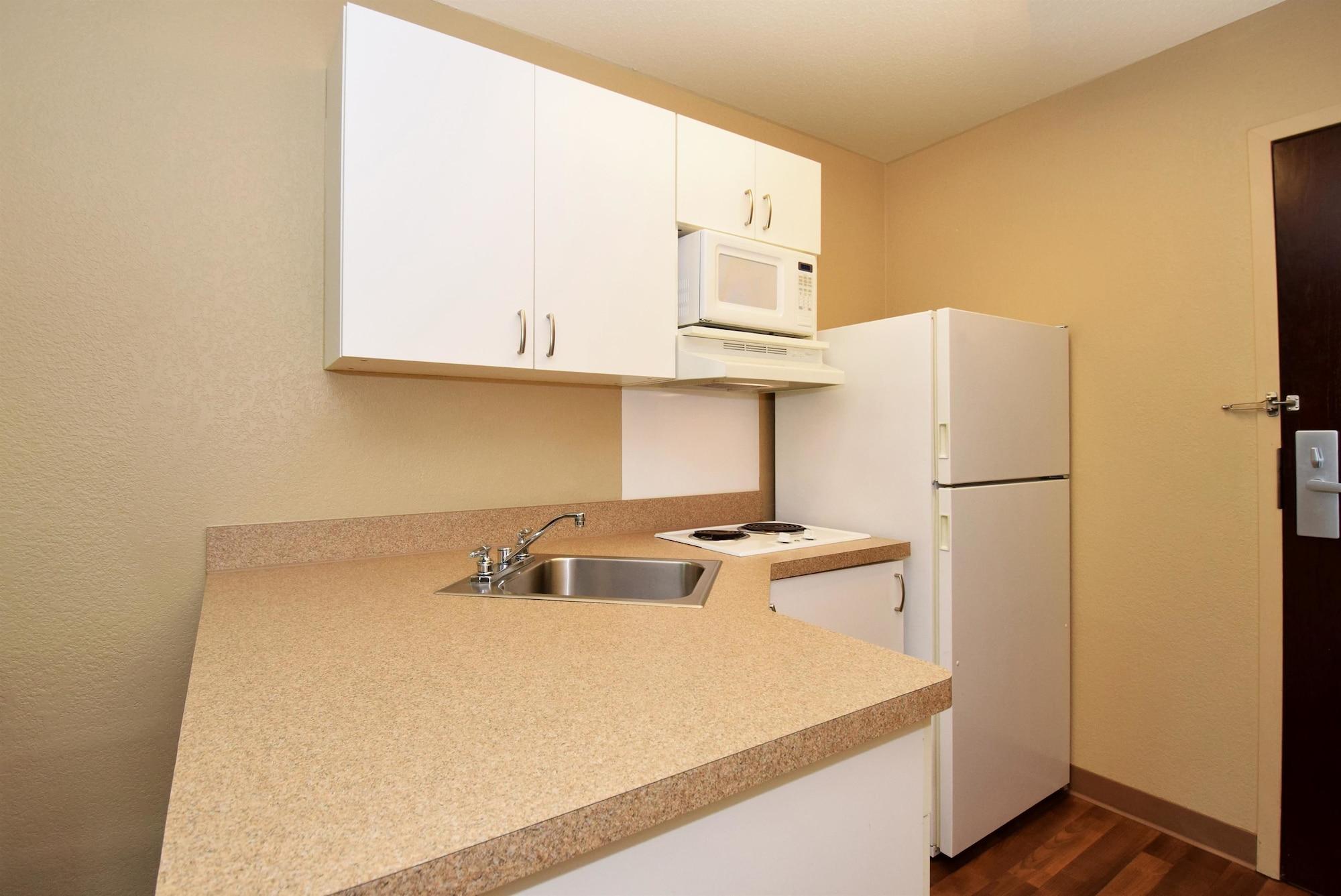 Extended Stay America Suites - Somerset - Franklin Exterior photo