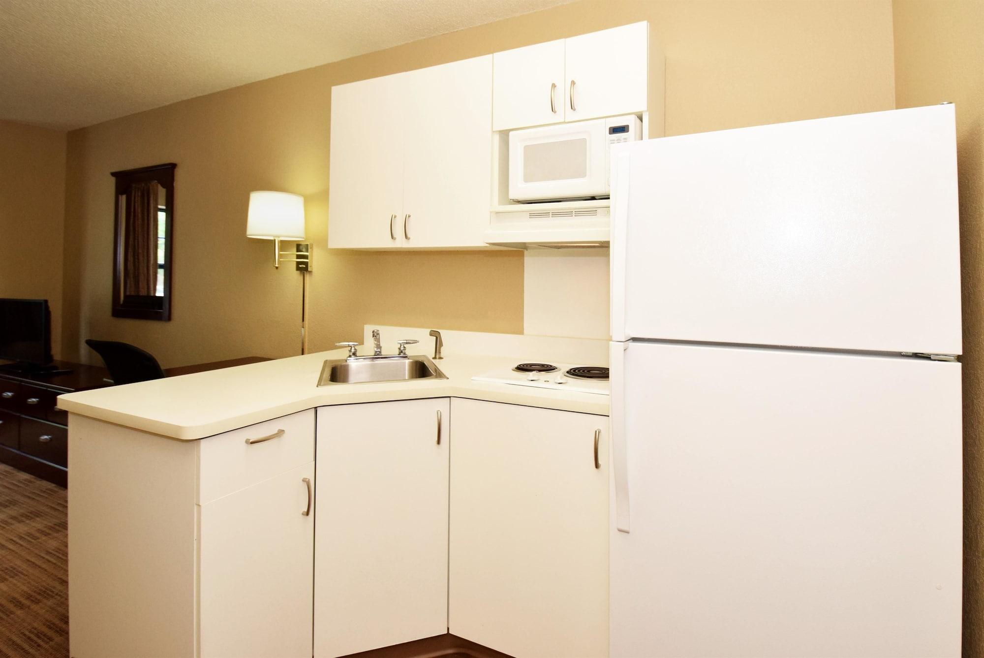 Extended Stay America Suites - Somerset - Franklin Exterior photo