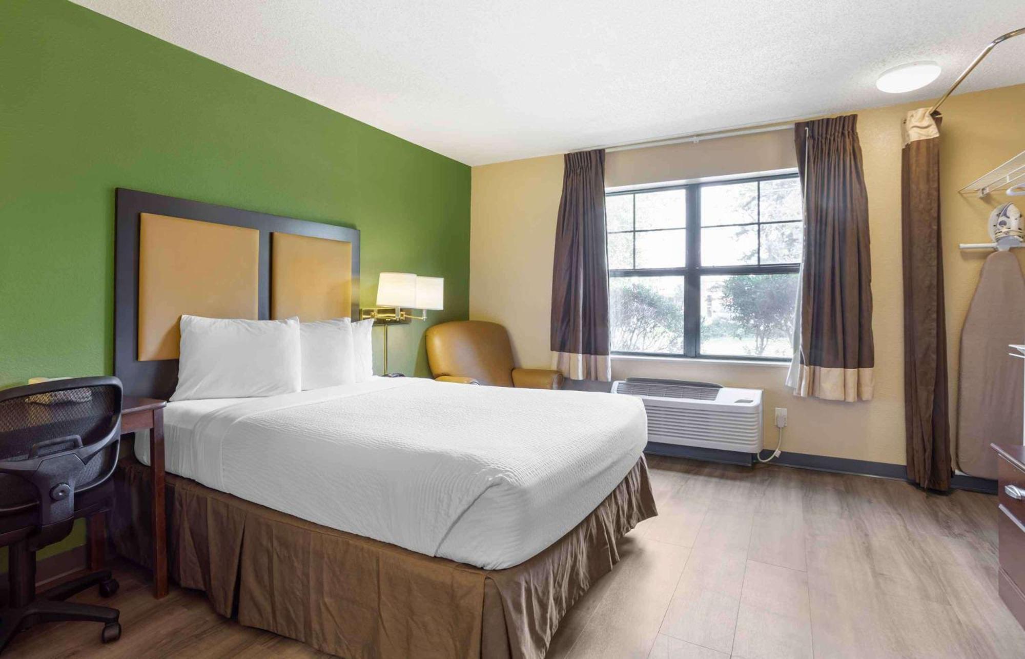 Extended Stay America Suites - Somerset - Franklin Exterior photo
