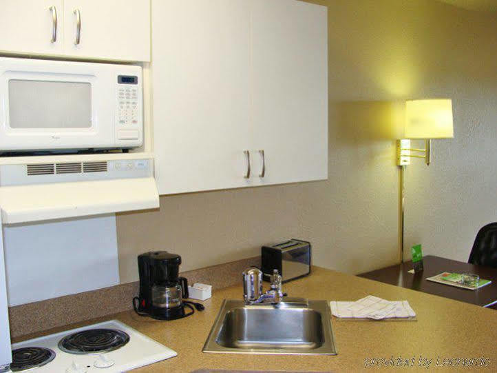 Extended Stay America Suites - Somerset - Franklin Exterior photo